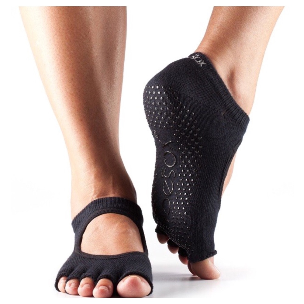 Toesox Half Toe Bella Grip Socks
